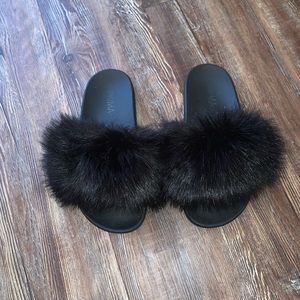 Black Fuzzy/ Fur Slides
